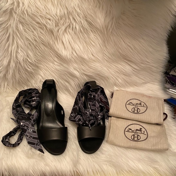 Rare and Beautiful Hermes Scarf Sandals Black size 35.5 - Picture 11 of 13